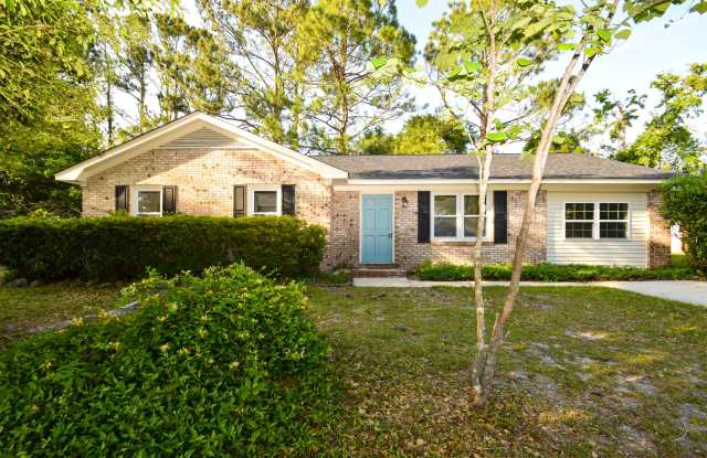 4609 Trafalgar Road photos photos