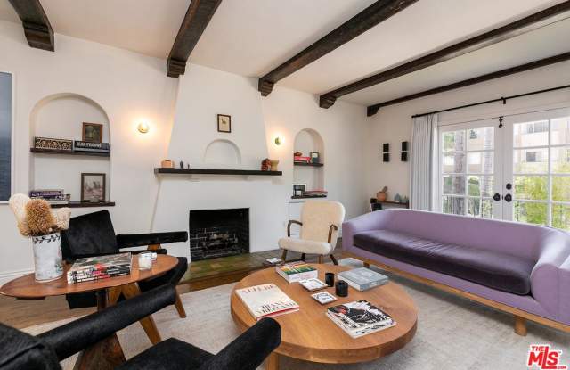 3427 BEN LOMOND Place Gallery 3