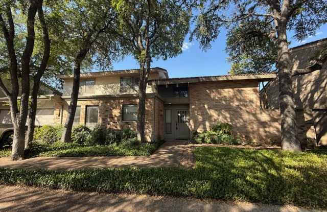 Prestigious Gated Living in Mission Trace- Fully Furnished - Minutes from Medical Center photos photos