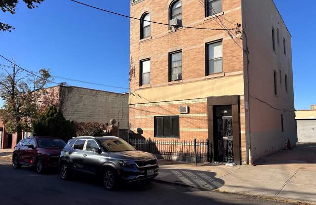 5941 56th Drive Gallery 1