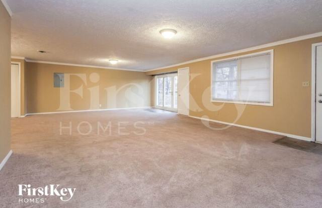 6532 Doris Drive Gallery 4
