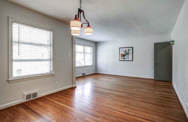 2961 Lavista Court Gallery 4