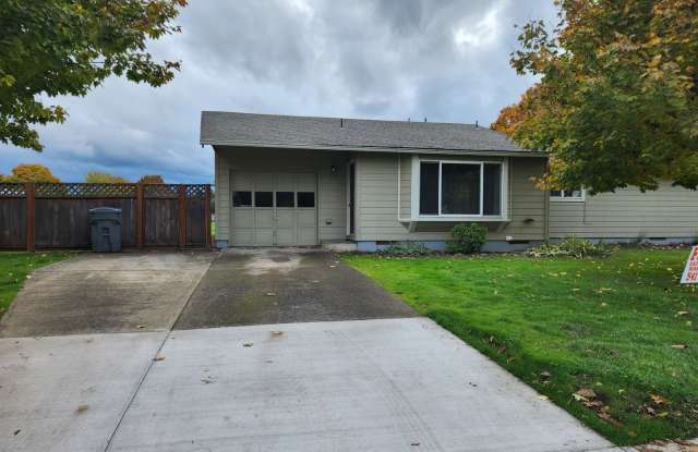 2bed 1bath Duplex - 750 Walker Road, Lebanon, OR 97355 2bed 1bath Duplex - 750 Walker Road, Lebanon, OR 97355