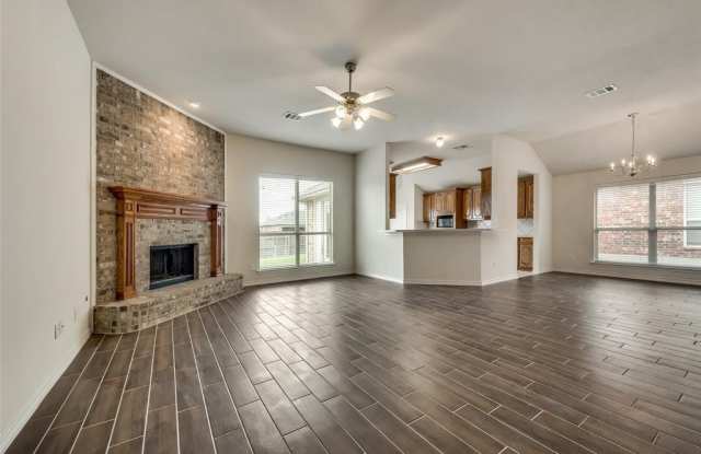 1210 Blue Brook Drive Gallery 3