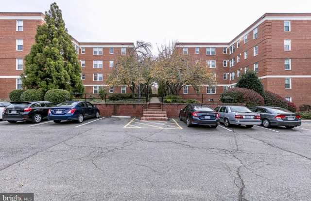 Modernized Fully Furnished 1BR, 1BA Condo at Arbors of Arlington photos photos
