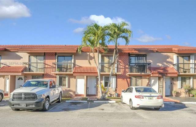 1917 SW 107th Ave photos photos