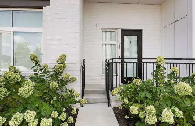 **Modern 1-Bedroom Condo in Convenient Nashville Location** Gallery 4