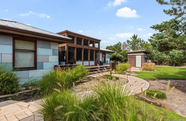 19 Bayview Walk Gallery 4