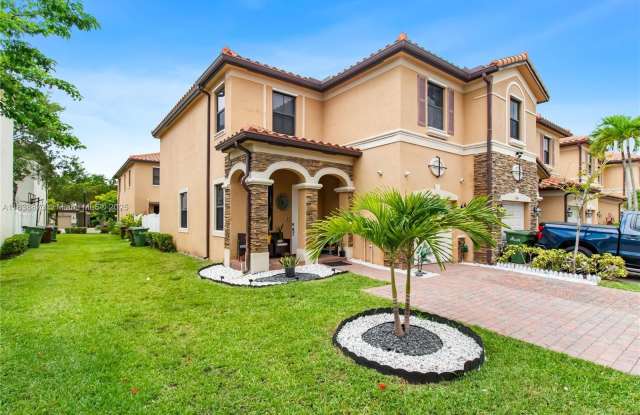 9358 W 33rd Way photos photos