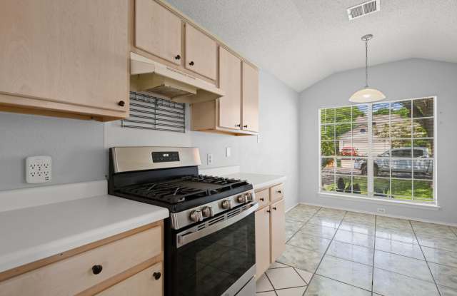 8133 Tockington Way photos photos