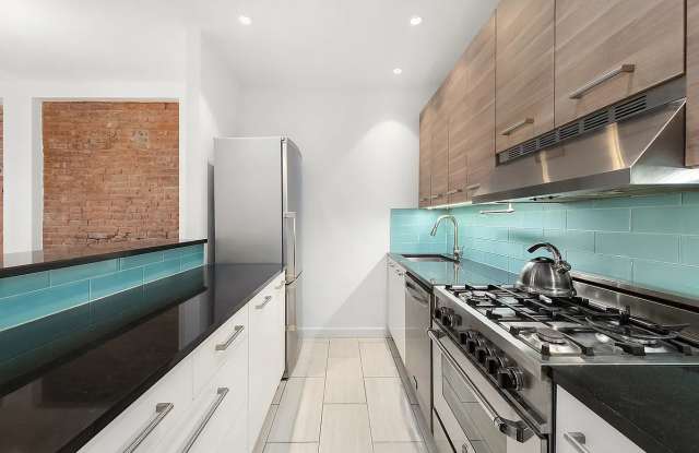 15 Prince St Apt 14 Gallery 2