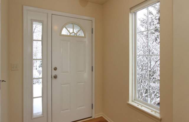 5978 E LYN HAVEN DRIVE SE Gallery 3