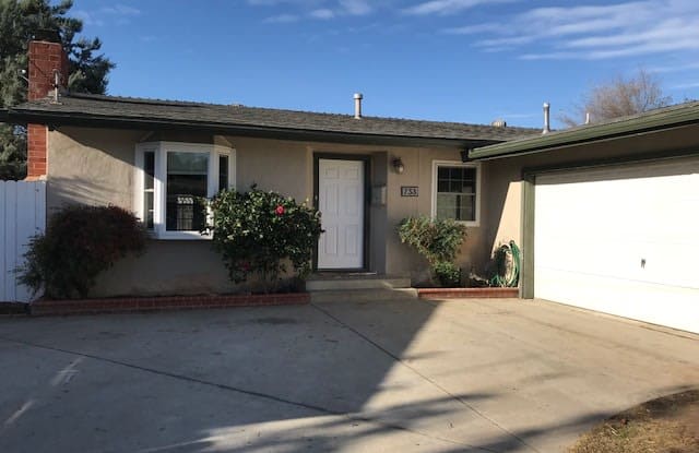 733 Daisy St - 733 Daisy Street, Escondido, CA 92027