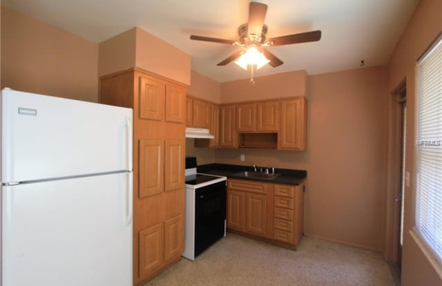 833 73RD AVENUE - 833 73rd Avenue North, St. Petersburg, FL 33702