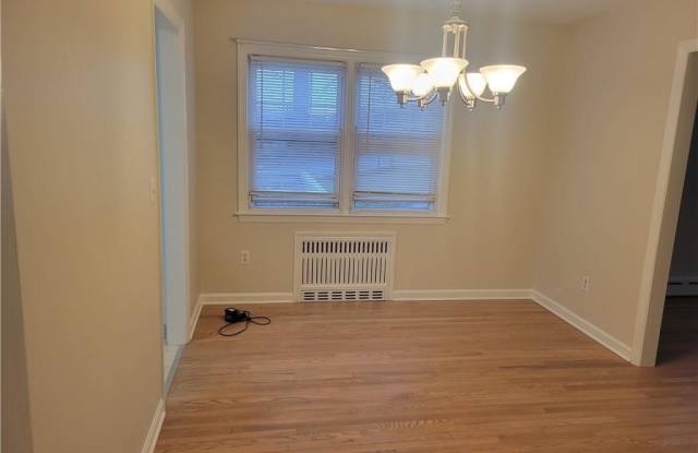 310 Courtland Avenue Gallery 4