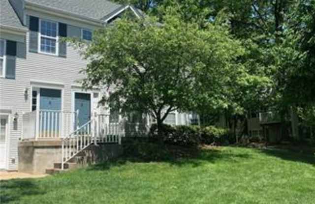 1602 Cypress Lane Gallery 2