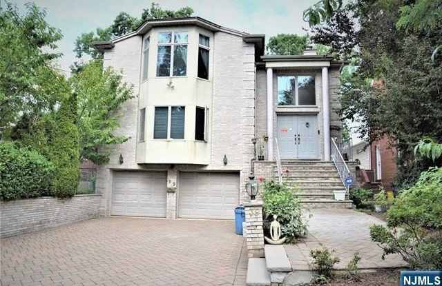 39 Irving Avenue photos photos