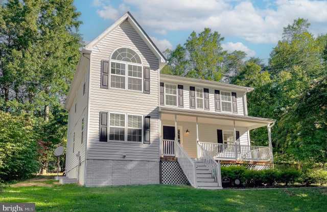 678 GUNSMOKE CIRCLE Gallery 2