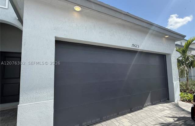 19623 SW 337th Ter Gallery 2