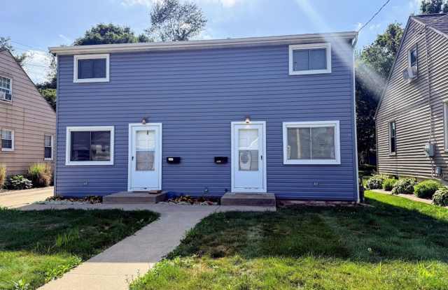 Two bedroom one bathroom duplex for rent photos photos