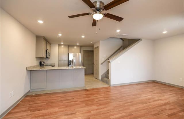 3424 SW Vel Mews - 3424 SW Vel Mews, Bentonville, AR 72713