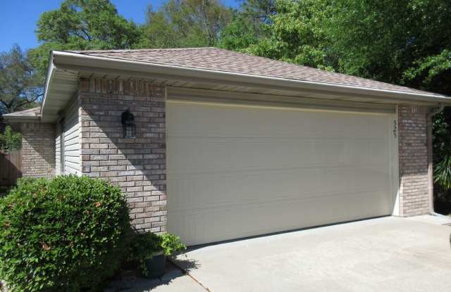 525 Springwood Way Gallery 2