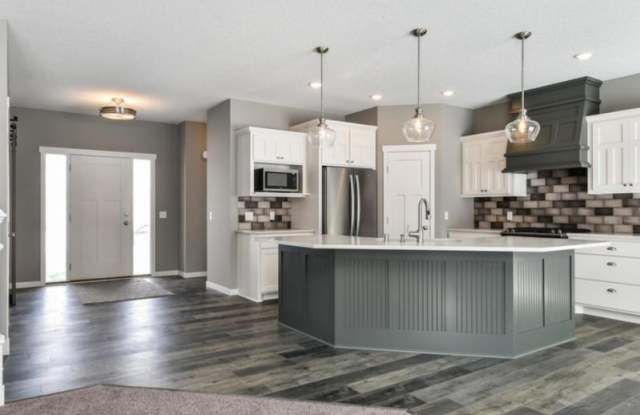 3100 128th Ln NE Gallery 3