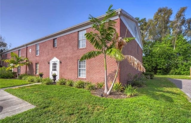 8370 13TH STREET N - 8370 13th Street North, St. Petersburg, FL 33702