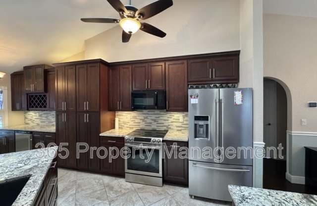 6153 Mountain Way Avenue Gallery 3