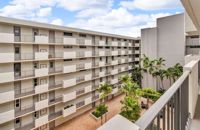 145 Ocean Avenue - 145 South Ocean Avenue, Palm Beach Shores, FL 33404