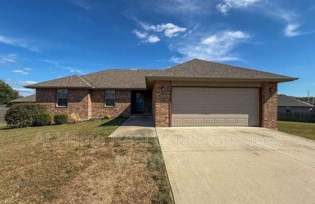 5570 W Sugar Pine Gallery 1