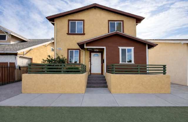 1440 East 42nd Street photos photos