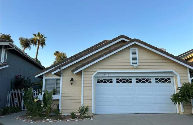 20811 East Cliffside Lane photos photos