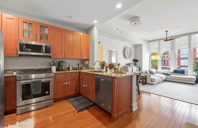 1125 MAXWELL LANE photos photos
