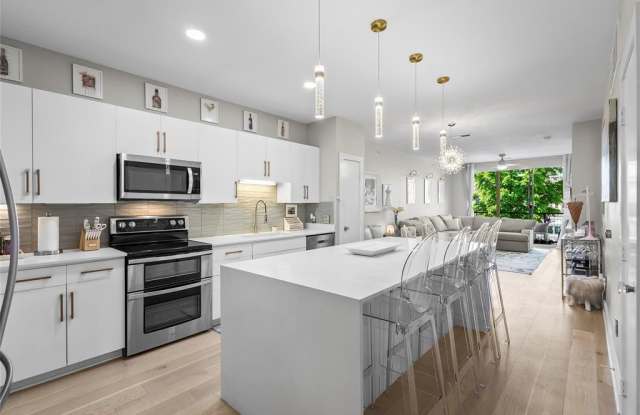 4333 Gilbert Avenue - 4333 Gilbert Avenue, Dallas, TX 75219