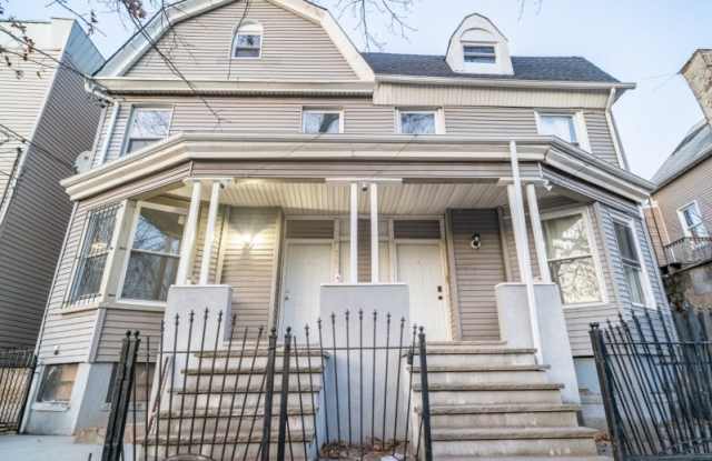 437 7Th Ave - 437 7th Avenue, Newark, NJ 07107