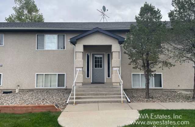 719 E Laporte Dr photos photos