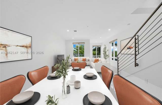 6310 NW 103rd Pl Gallery 3
