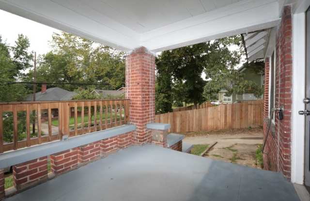 1523 Stokes Avenue Southwest Gallery 2