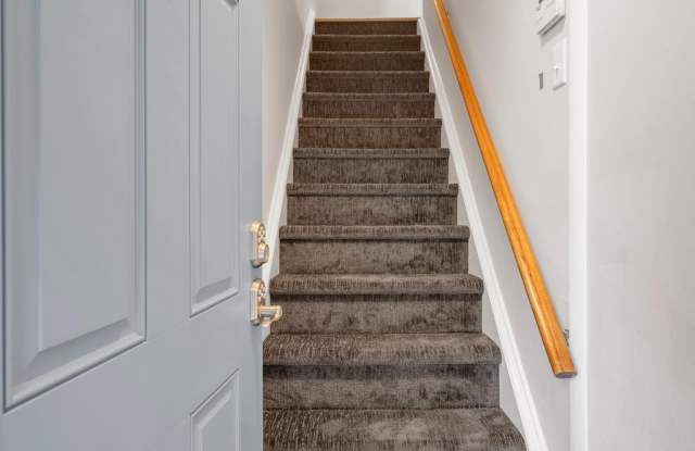 3271 RED LION ROAD photos photos