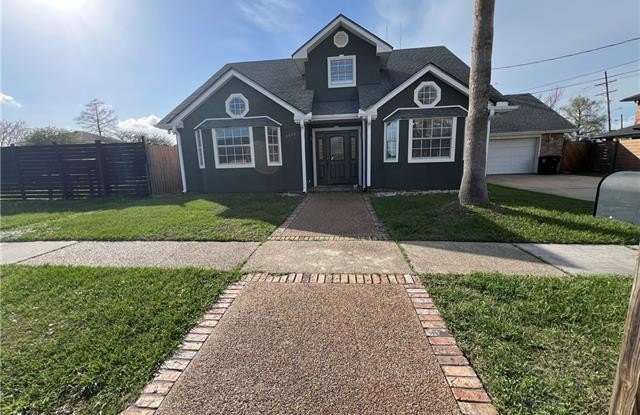 3816 RIVERLAND Drive photos photos