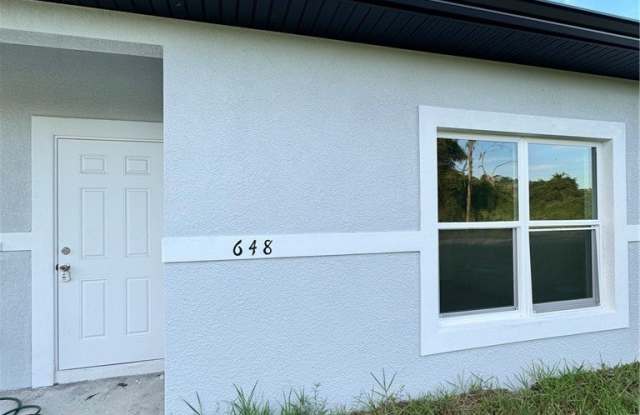 648 Wentworth Drive Gallery 1