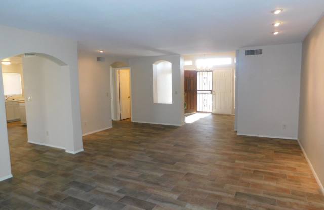 9760 W KIMBERLY Way Gallery 2