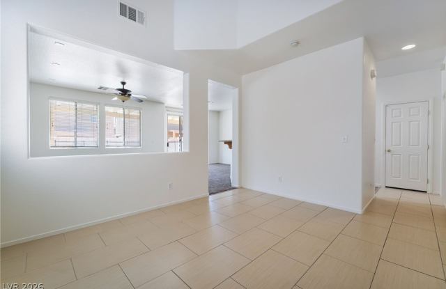 4935 Gingerlyn Street Gallery 2