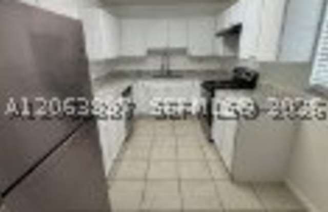 8461 Springtree Dr Gallery 4