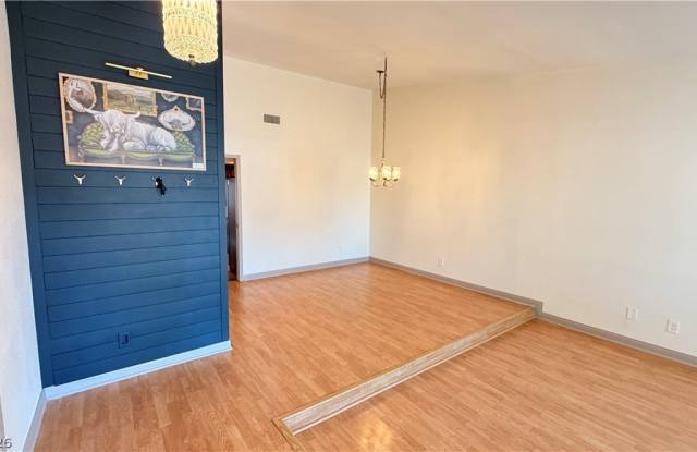 2783 Carnation Lane Gallery 4