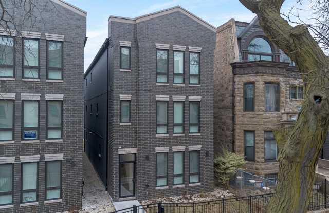 4629 S Michigan Avenue unit: 3 photos photos