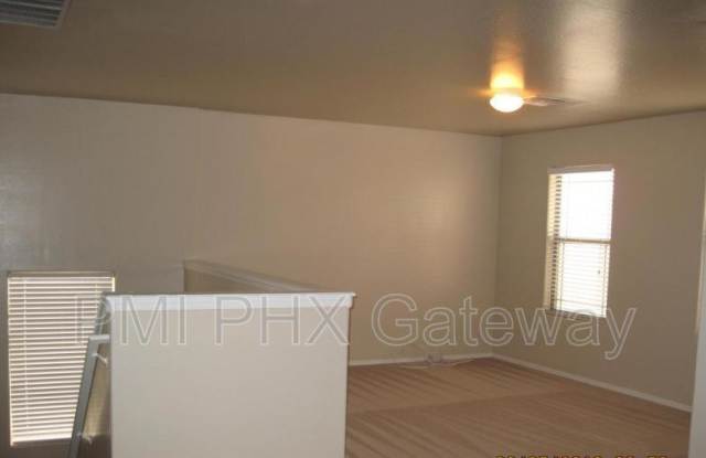 3776 W Wayne Lane Gallery 4