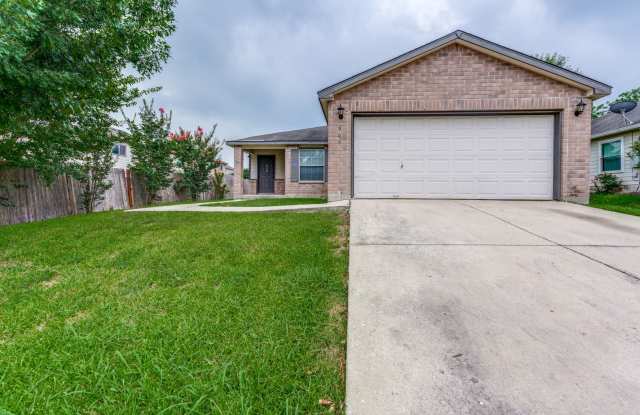 SINGLE-STORY 3-BEDROOM IN CIBOLO photos photos
