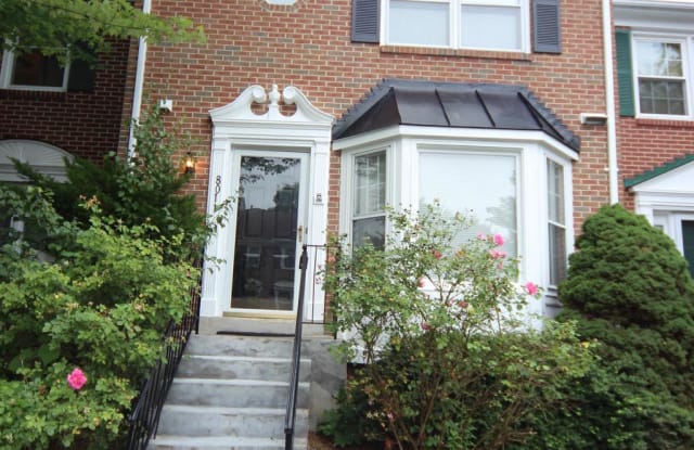8011 SKY BLUE DRIVE - 8011 Sky Blue Drive, Newington, VA 22315
